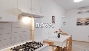 Kuća 516 m2 &ndash; Vinjerac *Bazen* (ID-2250)