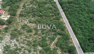 Građevinsko zemlji&scaron;te 1003 m2 &ndash; Slivnica *Odlična lokacija* (ID-2437/D)