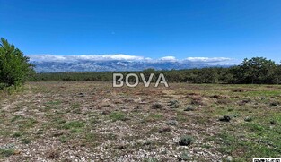 Građevinsko zemlji&scaron;te 2759 m2 &ndash; Poljica *Pravilan oblik* (ID-2480/F)
